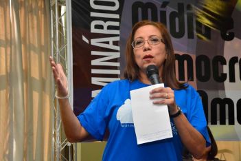 Tania Diaz: 'Meios populares são a resistência contra o golpismo'