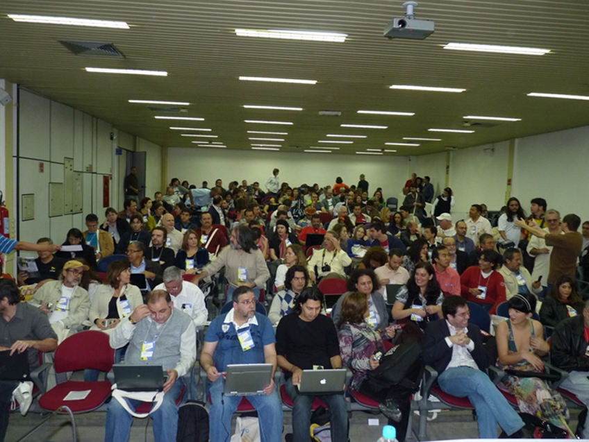 Em 2010, Encontro Nacional de Blogueiros reuniu mais de 300 pessoas em SP.