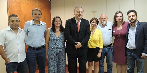 José Antônio de Jesus da Silva (Fitert), Rogério Oliveira (CFP), Rosane Bertotti (Coordenadora-Geral do FNDC/CUT), Ricardo Berzoini, Renata Mielli (Barão de Itararé), Orlando Guilhon (Arpub), Bia Barbosa (Intervozes) e Pedro Rafael Vilela, secretário-executivo do FNDC