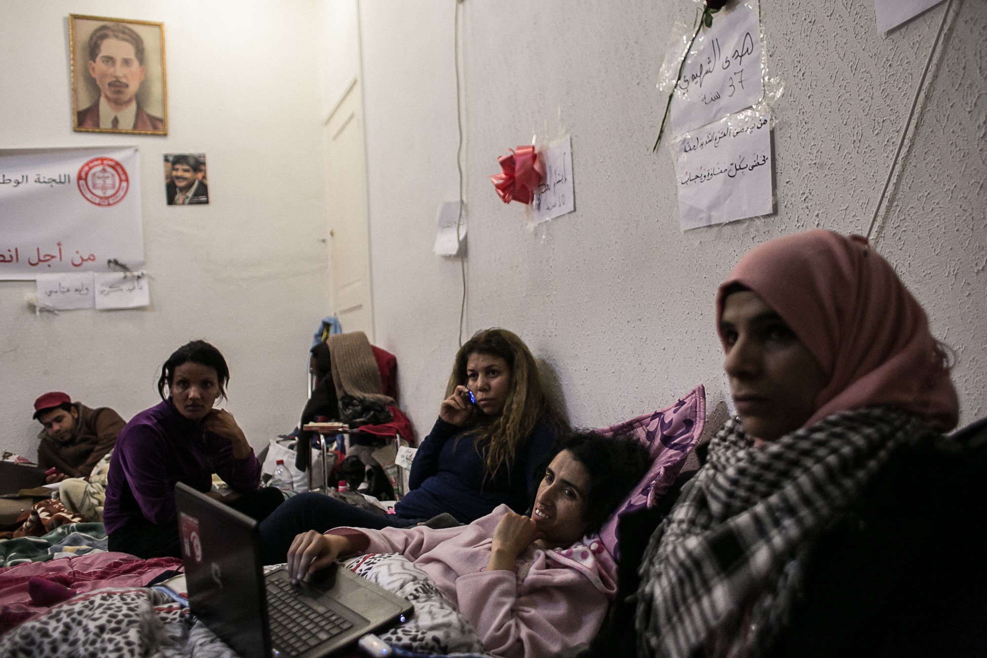 Ativistas em greve de fome reivindicam direito ao trabalho no serviço público tunisiano. Foto: Mídia NINJA