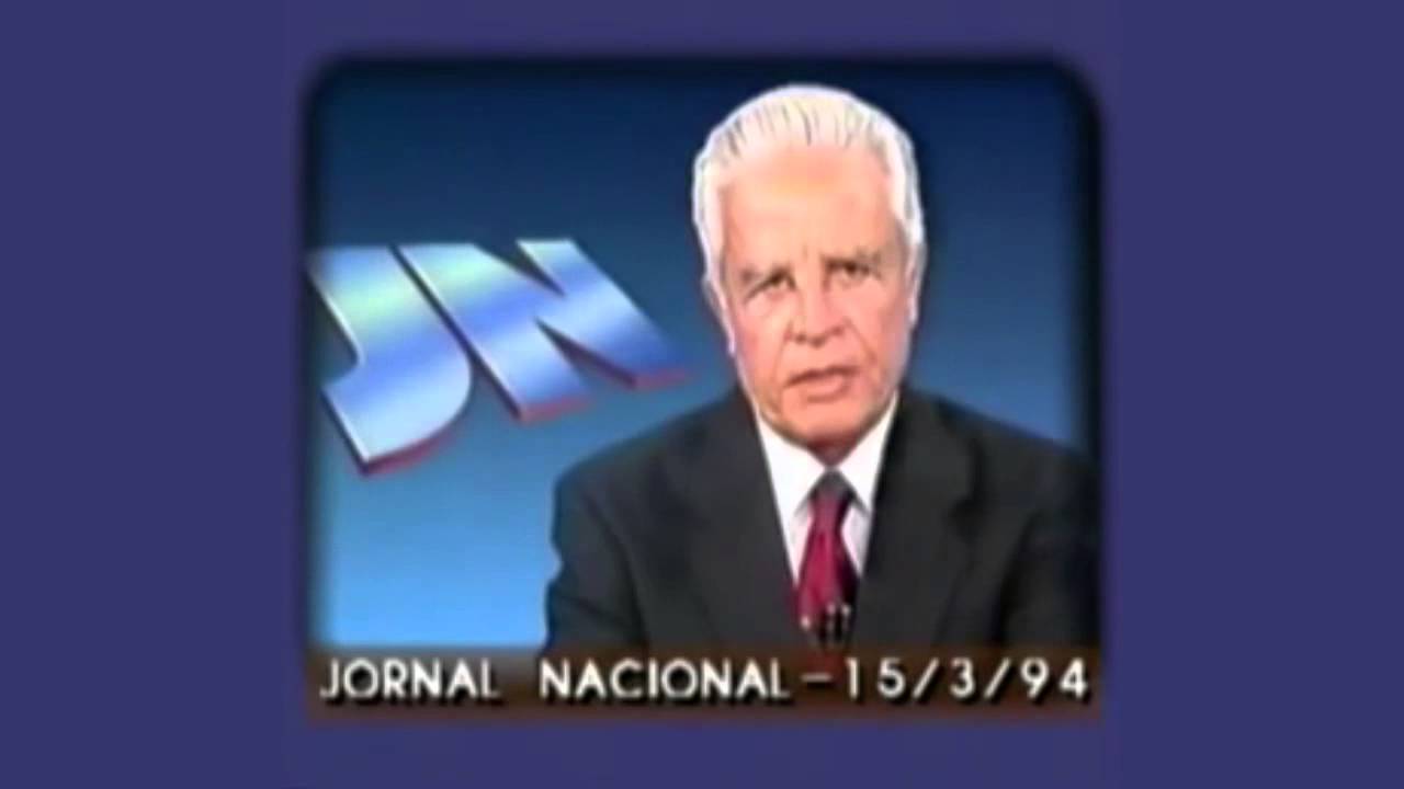 Cid Moreira leu direito de resposta de Brizola por 3 minutos no JN; se a moda pega...