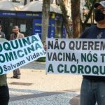 Mentiras sobre vacinas cresceram 290% durante pandemia e Bolsonaro