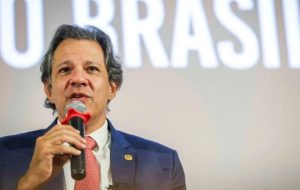 Bets: Anatel derrubará 600 sites de apostas; Haddad orienta apostadores a tirarem dinheiro