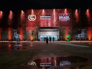 Conquistas e impasses na COP30