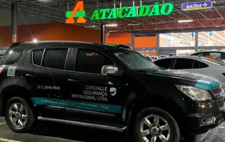 Após reportagem, Carrefour rompe contrato com empresa envolvida na morte de Beto Freitas