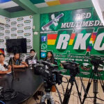 Bolivianos denunciam censura de Rodrigo Paz à rádio RKC, “voz de referência nacional”