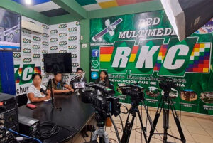 Bolivianos denunciam censura de Rodrigo Paz à rádio RKC, “voz de referência nacional”