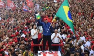 O Exército de Lula: o antídoto contra a desinformação que também desafia a democracia